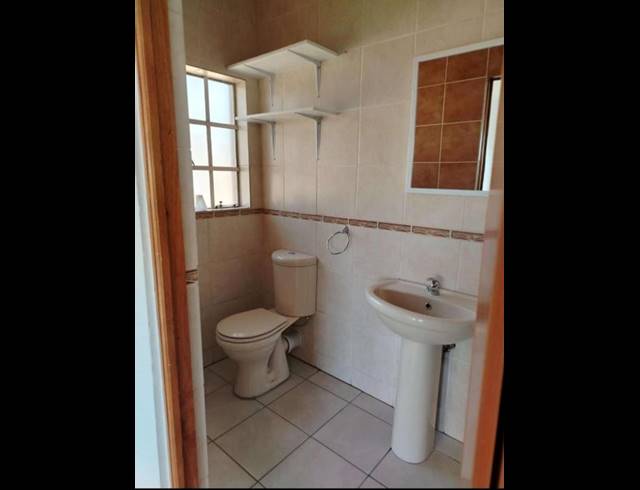 2 BEDROOM PROPERTY TO RENT IN KENSINGTON